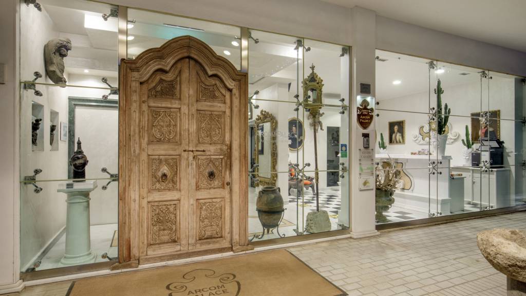 Aparthotel-Arcom-Palace-Pomezia-Foto-struttura-esterno-centro-Roma-678