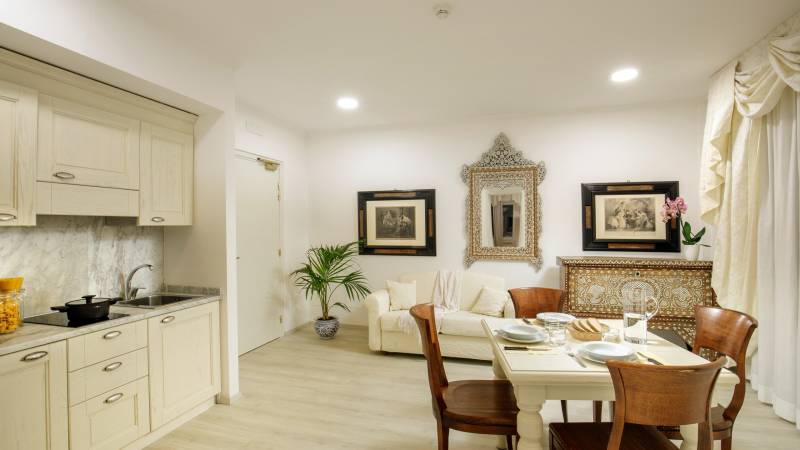 Aparthotel-Arcom-Palace-Pomezia-Foto-struttura-camera-centro-Roma-7565